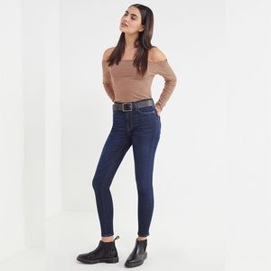 BDG Twig Highwaist dark wash Denim